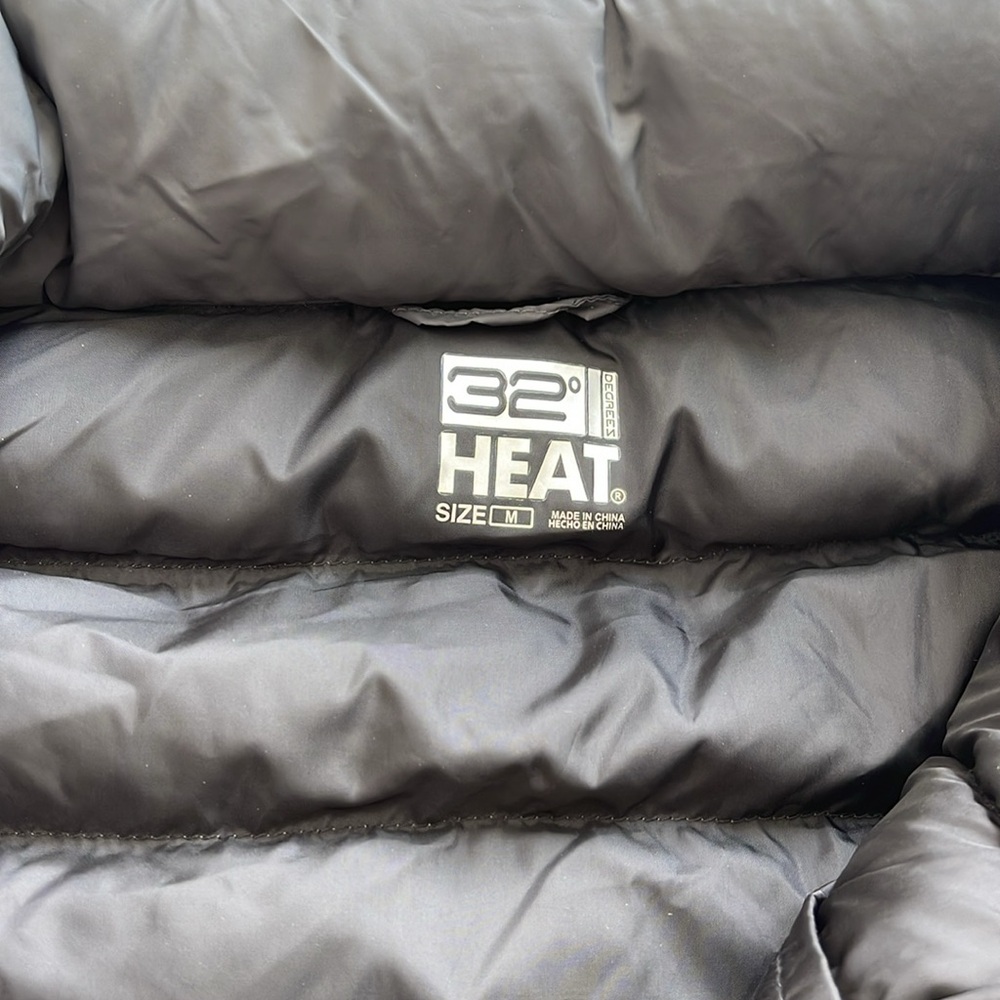 Vest - Picture 4 of 7